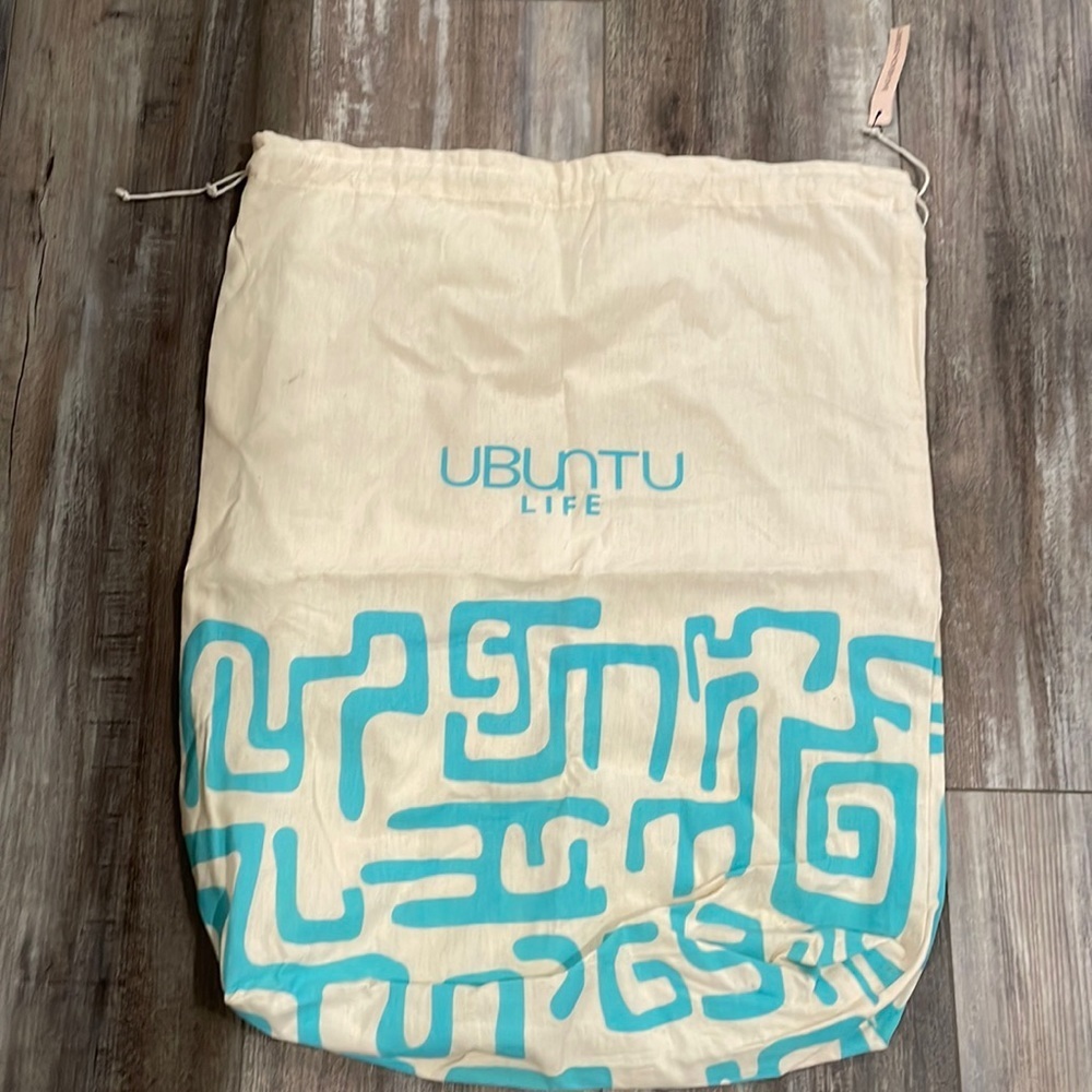 "Ubuntu Life" Eggshell large dustbag